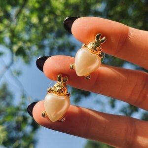 Vintage 90’s Avon Whimsical Bunny Faux Pearl Heart Gold Tone Post Earrings